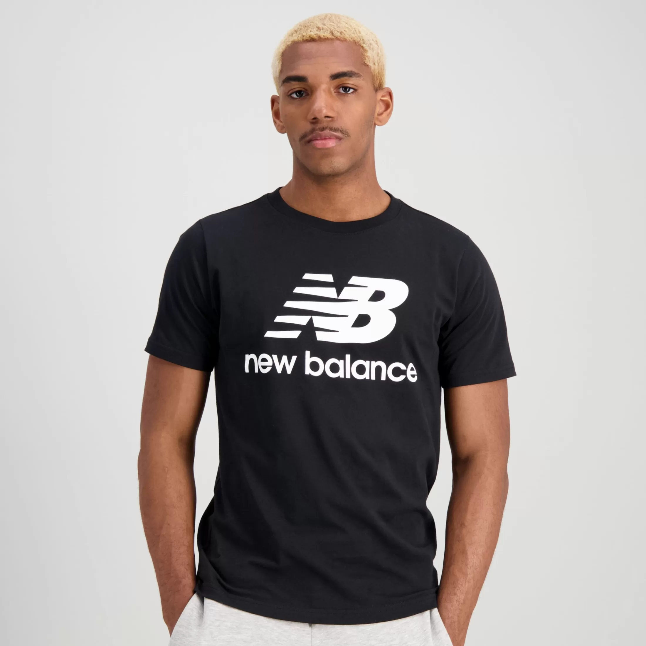 Discount Homens T-Shirt Essentials Stacked Logo Running HOMEN Basketball | Todo o vestuário